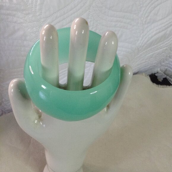 NWOT Chunky Lucite Seafoam Bangle Bracelet; trending Style, Avant Garde, Boho - Picture 2 of 2